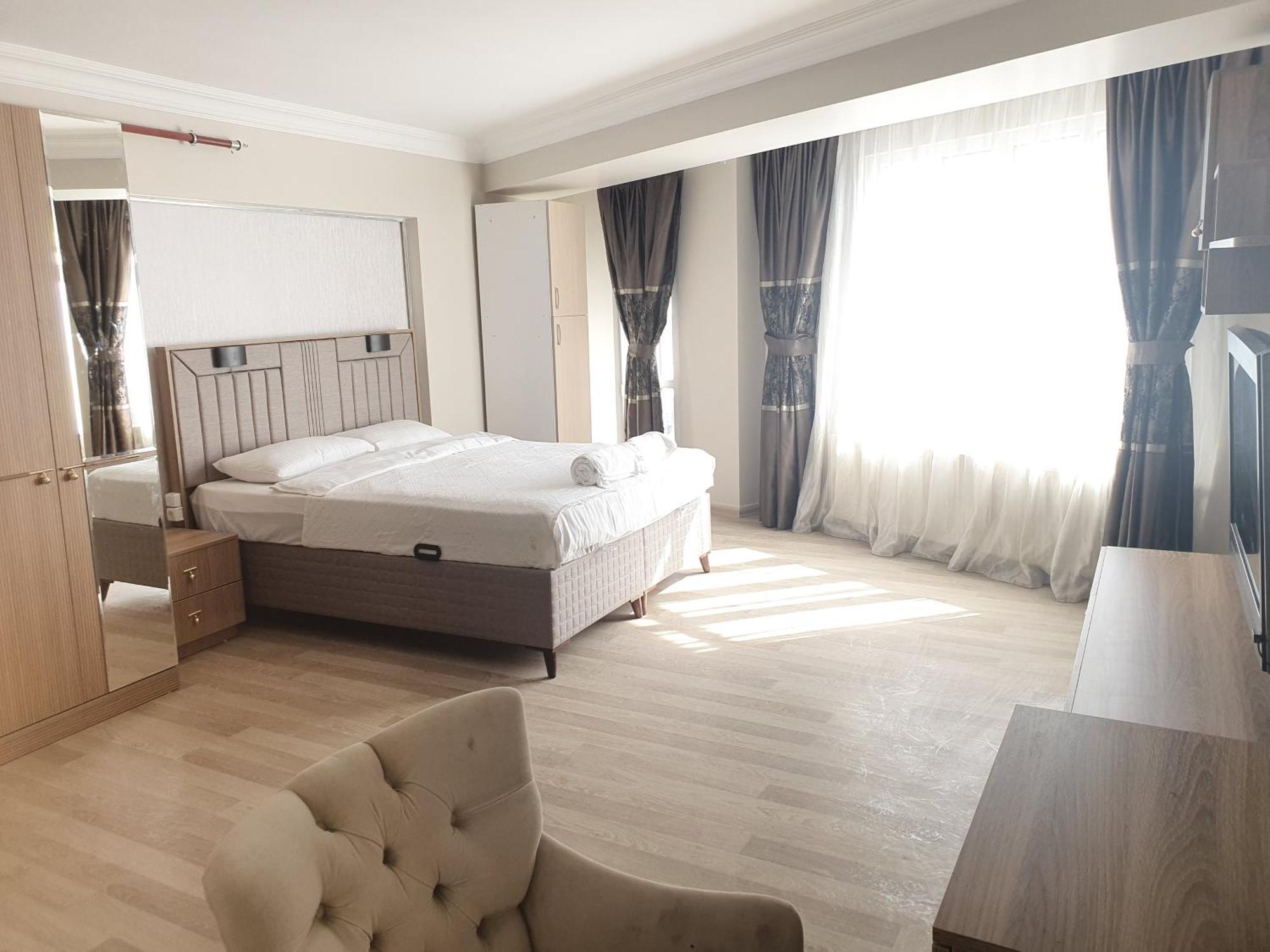 Kadikoey Bristol Hotel Istanbul Bagian luar foto